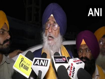 SAD leader Simranjit Singh Mann accuses Lt Gen Kuldeep Singh Brar of being a war criminal | SAD leader Simranjit Singh Mann accuses Lt Gen Kuldeep Singh Brar of being a war criminal