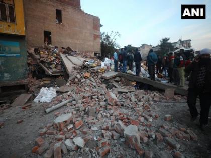 J-K: Three-storey building collapses in Jammu, no loss of life reported | J-K: Three-storey building collapses in Jammu, no loss of life reported