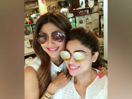 Shilpa Shetty Kundra shares glimpse of Shamita Shetty's birthday bash | Shilpa Shetty Kundra shares glimpse of Shamita Shetty's birthday bash