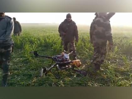 Punjab: BSF troops shoot down Pak drone in Amritsar sector, recover contraband | Punjab: BSF troops shoot down Pak drone in Amritsar sector, recover contraband