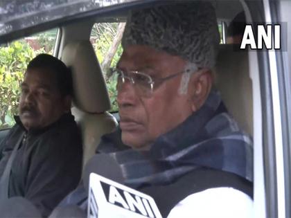 "BJP is running away from discussions..." Mallikarjun Kharge reiterates JPC probe demand in Adani issue | "BJP is running away from discussions..." Mallikarjun Kharge reiterates JPC probe demand in Adani issue "BJP is running away from discussions..." Mallikarjun Kharge reiterates JPC probe demand in Adani issue | "BJP is running away from discussions..." Mallikarjun Kharge reiterates JPC probe demand in Adani issue