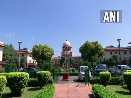 SC to hear plea seeking enquiry on Hindenburg Research Report on Friday | SC to hear plea seeking enquiry on Hindenburg Research Report on Friday