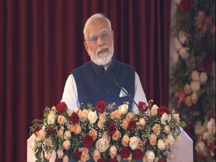 PM Modi to inaugurate UP Global Investors Summit today | PM Modi to inaugurate UP Global Investors Summit today