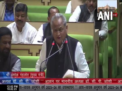 Rajasthan Assembly: BJP protests after CM Gehlot mistakenly reads previous year's budget | Rajasthan Assembly: BJP protests after CM Gehlot mistakenly reads previous year's budget Rajasthan Assembly: BJP protests after CM Gehlot mistakenly reads previous year's budget | Rajasthan Assembly: BJP protests after CM Gehlot mistakenly reads previous year's budget