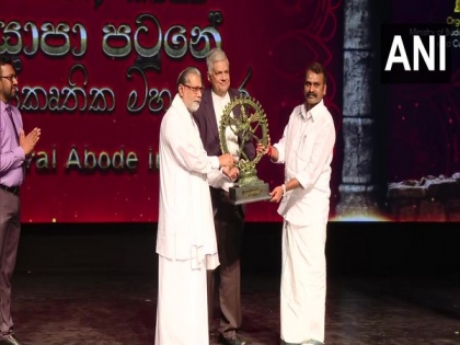 Sri Lankan President says Jaffna Cultural Centre a gift by PM Modi | Sri Lankan President says Jaffna Cultural Centre a gift by PM Modi