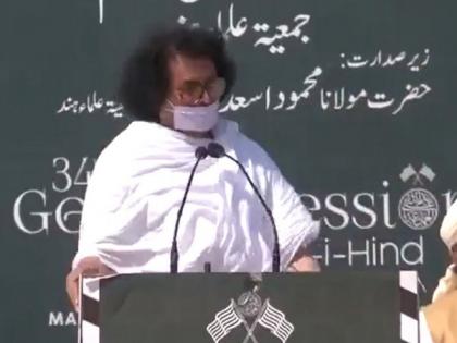 Religious leaders walk off stage after Jamiat Ulama-e-Hind's President's controversial speech | Religious leaders walk off stage after Jamiat Ulama-e-Hind's President's controversial speech