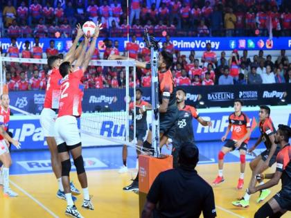 PVL: Calicut Heroes continue dominance, beat Hyderabad Black Hawks | PVL: Calicut Heroes continue dominance, beat Hyderabad Black Hawks PVL: Calicut Heroes continue dominance, beat Hyderabad Black Hawks | PVL: Calicut Heroes continue dominance, beat Hyderabad Black Hawks