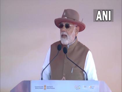 Biggest defence importer for decades now exports to 75 countries: PM Modi hails 'Make in India' strength at Aero India | Biggest defence importer for decades now exports to 75 countries: PM Modi hails 'Make in India' strength at Aero India