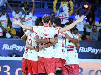 PVL: Kolkata Thunderbolts beat Kochi Blue Spikers to complete hat-trick of wins | PVL: Kolkata Thunderbolts beat Kochi Blue Spikers to complete hat-trick of wins