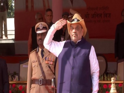 Amit Shah presents President's Colour to Haryana Police | Amit Shah presents President's Colour to Haryana Police