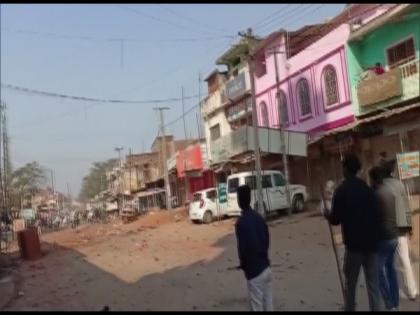 Two groups clash in Jharkhand's Palamu; Section 144 imposed | Two groups clash in Jharkhand's Palamu; Section 144 imposed
