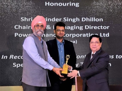 R.S. Dhillon, CMD, PFC conferred with the Prestigious "CMD Leadership Award" at the 9th PSU Awards & Conference | R.S. Dhillon, CMD, PFC conferred with the Prestigious "CMD Leadership Award" at the 9th PSU Awards & Conference