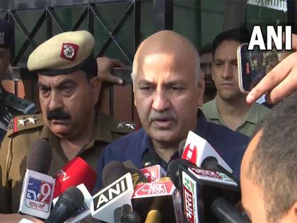"Preparing budget..." Delhi Dy CM Manish Sisodia requests CBI to defer questioning in excise policy case till Feb-end | "Preparing budget..." Delhi Dy CM Manish Sisodia requests CBI to defer questioning in excise policy case till Feb-end