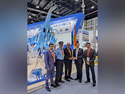 Indian Ambassador to UAE visits IDEX defence exhibition Dubai | Indian Ambassador to UAE visits IDEX defence exhibition Dubai