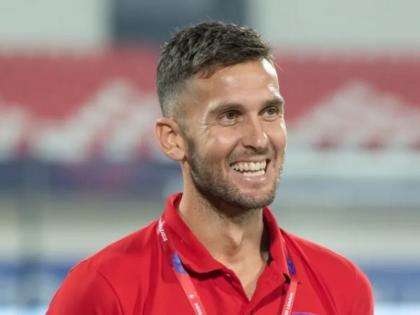 ISL: Odisha FC captain Carlos Delgado extends contract, to remain at club until 2024 | ISL: Odisha FC captain Carlos Delgado extends contract, to remain at club until 2024 ISL: Odisha FC captain Carlos Delgado extends contract, to remain at club until 2024 | ISL: Odisha FC captain Carlos Delgado extends contract, to remain at club until 2024