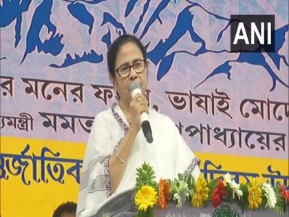 Won't allow bandh, no question of division of Bengal: Mamata Banerjee on shutdown call by pro-Gorkhaland parties | Won't allow bandh, no question of division of Bengal: Mamata Banerjee on shutdown call by pro-Gorkhaland parties