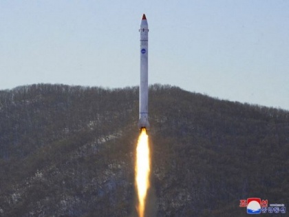 North Korea test-fires four strategic cruise missiles to showcase "nuclear combat force": Report | North Korea test-fires four strategic cruise missiles to showcase "nuclear combat force": Report