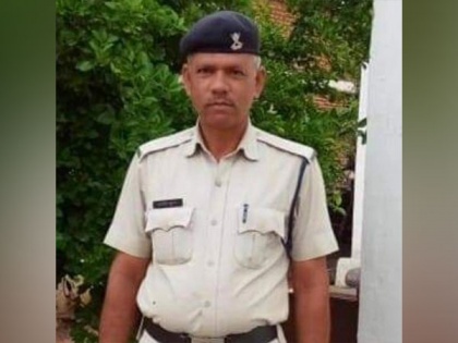 Home guard dies by suicide following torture by his brothers in MP's Shivpuri | Home guard dies by suicide following torture by his brothers in MP's Shivpuri