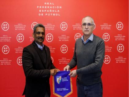 AIFF Secretary General meets Spanish FA counterpart; discusses possibilities of collaborations on women's football | AIFF Secretary General meets Spanish FA counterpart; discusses possibilities of collaborations on women's football