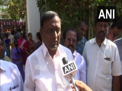 Erode East bypoll: "Will win election by margin of 25,000 votes", says AIADMK's KS Thennarasu | Erode East bypoll: "Will win election by margin of 25,000 votes", says AIADMK's KS Thennarasu Erode East bypoll: "Will win election by margin of 25,000 votes", says AIADMK's KS Thennarasu | Erode East bypoll: "Will win election by margin of 25,000 votes", says AIADMK's KS Thennarasu