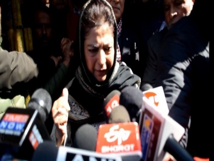 "If militancy ended then who killed Sanjay..." Mehbooba Mufti on recent killing of a Kashmiri Pandit in Pulwama | "If militancy ended then who killed Sanjay..." Mehbooba Mufti on recent killing of a Kashmiri Pandit in Pulwama