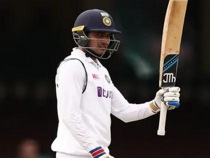 Former India coach Ravi Shastri bats for Gill in playing eleven for 3rd India-Australia Test | Former India coach Ravi Shastri bats for Gill in playing eleven for 3rd India-Australia Test