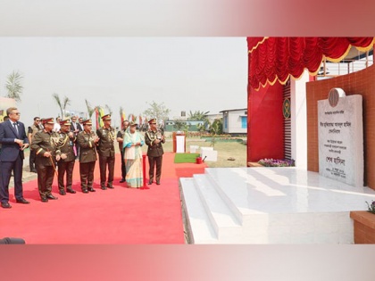 Bangladesh PM Sheikh Hasina inaugurates Bir Muktijoddha Abdul Hamid Cantonment | Bangladesh PM Sheikh Hasina inaugurates Bir Muktijoddha Abdul Hamid Cantonment
