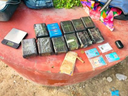 Assam: 11 soap cases containing heroin seized, two held | Assam: 11 soap cases containing heroin seized, two held