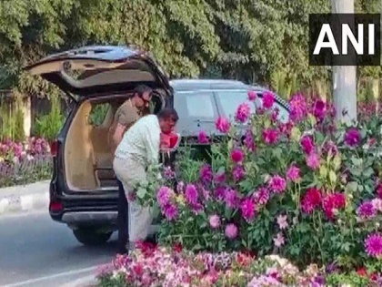 Gurugram: Man held for stealing flower pots set up for G20 event | Gurugram: Man held for stealing flower pots set up for G20 event