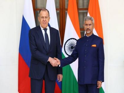 Jaishankar meets Russian counterpart Lavrov, EU top diplomat Borrell, Nigeria's FM Onyeama | Jaishankar meets Russian counterpart Lavrov, EU top diplomat Borrell, Nigeria's FM Onyeama