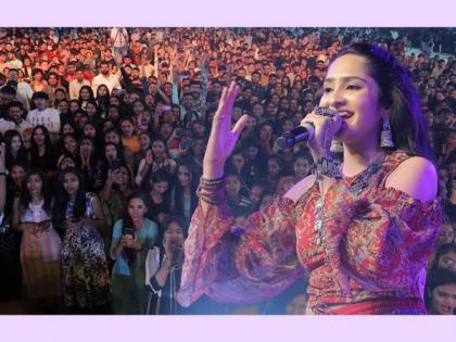 Santvani Trivedi mesmerizes all the youth present with Gujarati folk fusion songs at the gala event at Dr Subhash University, Junagadh | Santvani Trivedi mesmerizes all the youth present with Gujarati folk fusion songs at the gala event at Dr Subhash University, Junagadh