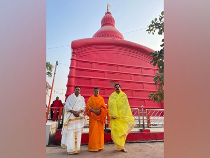 Tripura CM Manik Saha visits temple, seeks divine blessings | Tripura CM Manik Saha visits temple, seeks divine blessings