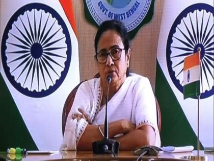 "Our alliance will be with people": Mamata Banerjee deals blow to grand Opp alliance hopes | "Our alliance will be with people": Mamata Banerjee deals blow to grand Opp alliance hopes