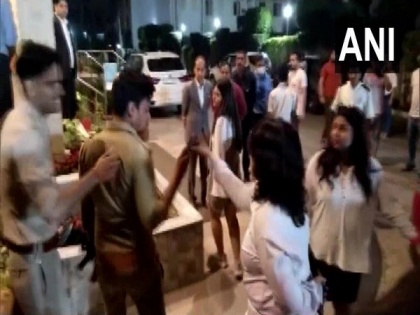 Lucknow: Ruckus at hotel during Holi party | Lucknow: Ruckus at hotel during Holi party