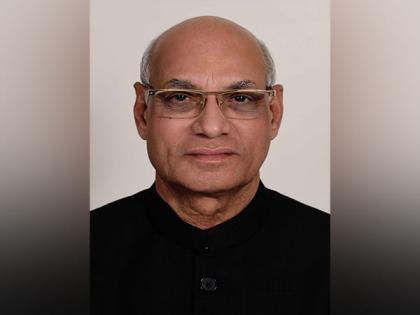 Maharashtra Governor greets people on occasion of Holi | Maharashtra Governor greets people on occasion of Holi Maharashtra Governor greets people on occasion of Holi | Maharashtra Governor greets people on occasion of Holi