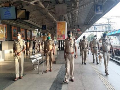 Security at Lucknow's Charbagh railway station beefed up ahead of Holi | Security at Lucknow's Charbagh railway station beefed up ahead of Holi