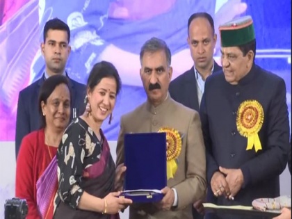 Himachal CM Sukhu announces to increase award money from Rs 21,000 to Rs 1 Lakh for women | Himachal CM Sukhu announces to increase award money from Rs 21,000 to Rs 1 Lakh for women