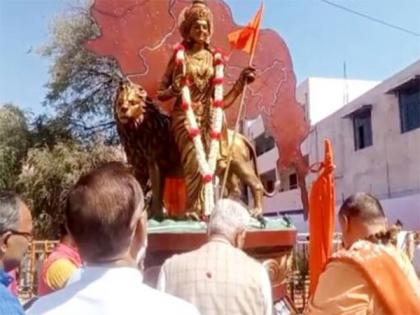 Bharat Mata statue installed at RSS office in Bareilly, UP | Bharat Mata statue installed at RSS office in Bareilly, UP