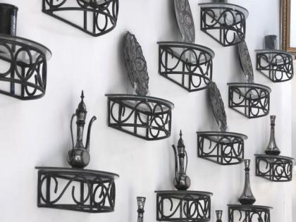 Meet the craftsmen behind Bidriware bowls, earrings, jewellery | Meet the craftsmen behind Bidriware bowls, earrings, jewellery Meet the craftsmen behind Bidriware bowls, earrings, jewellery | Meet the craftsmen behind Bidriware bowls, earrings, jewellery