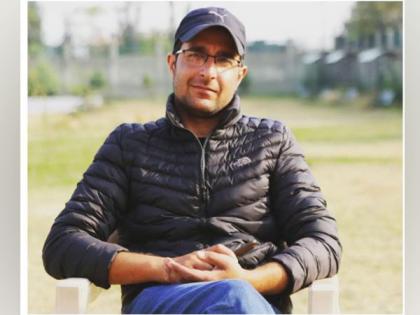 Kashmir's artist on mission to revive folk theatre "Bhand Pather" | Kashmir's artist on mission to revive folk theatre "Bhand Pather" Kashmir's artist on mission to revive folk theatre "Bhand Pather" | Kashmir's artist on mission to revive folk theatre "Bhand Pather"