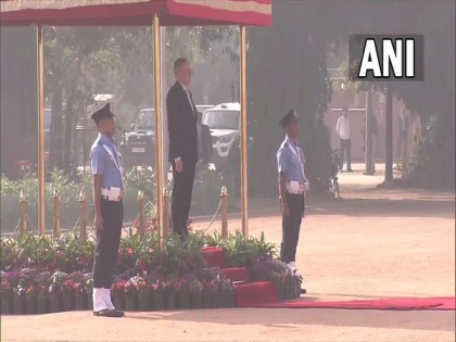 Australian PM Albanese accorded ceremonial welcome at Rashtrapati Bhavan | Australian PM Albanese accorded ceremonial welcome at Rashtrapati Bhavan