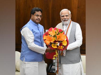 CM Manik Saha meets PM Modi, gets assurance of full support for Tripura's development | CM Manik Saha meets PM Modi, gets assurance of full support for Tripura's development