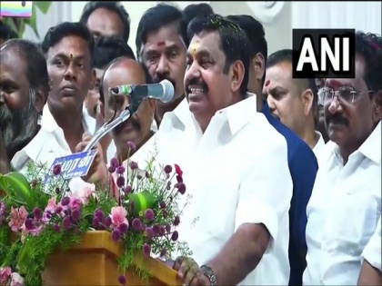 AIADMK stages protest over case filed against EPS for 'attacking' passenger | AIADMK stages protest over case filed against EPS for 'attacking' passenger