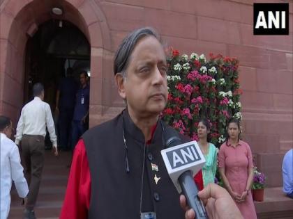 "Rahul Gandhi hasn't said anything that requires an apology": Shashi Tharoor | "Rahul Gandhi hasn't said anything that requires an apology": Shashi Tharoor