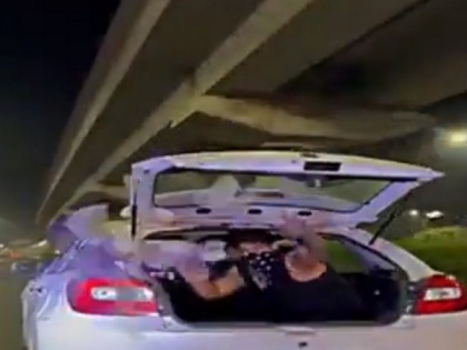 Gurugram: 2 held over viral video of cash thrown from moving car | Gurugram: 2 held over viral video of cash thrown from moving car
