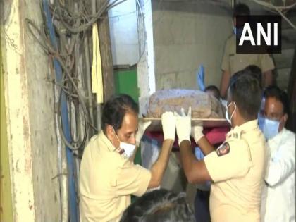 Mumbai: Woman's decomposed body found in plastic bag, daughter taken into custody | Mumbai: Woman's decomposed body found in plastic bag, daughter taken into custody