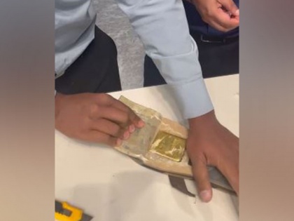 Passenger caught smuggling gold concealed in slippers at Bengaluru airport | Passenger caught smuggling gold concealed in slippers at Bengaluru airport