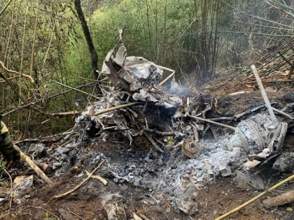 Indian Army orders probe into Arunachal chopper crash | Indian Army orders probe into Arunachal chopper crash