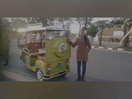 Meet Jammu's Ranjeet Kour, a woman auto-driver breaking barriers | Meet Jammu's Ranjeet Kour, a woman auto-driver breaking barriers Meet Jammu's Ranjeet Kour, a woman auto-driver breaking barriers | Meet Jammu's Ranjeet Kour, a woman auto-driver breaking barriers