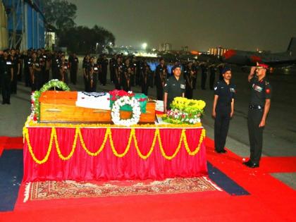 Lt Col VVB Reddy's mortal remains moved to his residence with full military honours | Lt Col VVB Reddy's mortal remains moved to his residence with full military honours